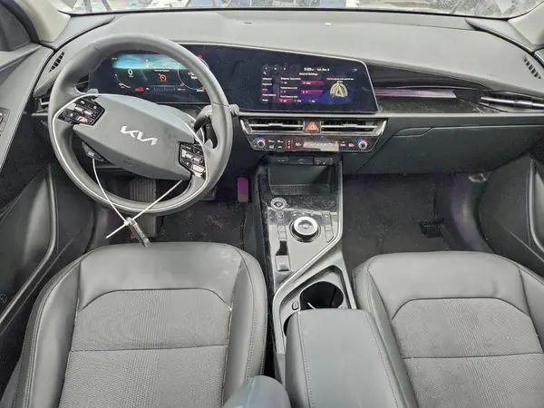 KNDCR3L19P5038008 2023 KIA NIRO - Image 8