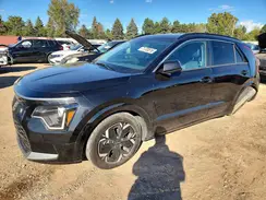 KNDCR3L19P5048117 2023 KIA NIRO