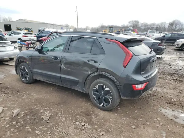 KNDCR3L19P5049414 2023 KIA NIRO - Image 2