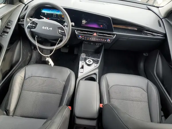 KNDCR3L19P5049414 2023 KIA NIRO - Image 8