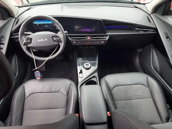 KNDCR3L19P5050918 2023 KIA NIRO - Image 8