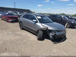 KNDCR3L19P5053639 2023 KIA NIRO