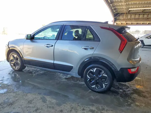 KNDCR3L19P5071073 2023 KIA NIRO - Image 2