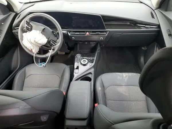 KNDCR3L19R5081041 2024 KIA NIRO - Image 8