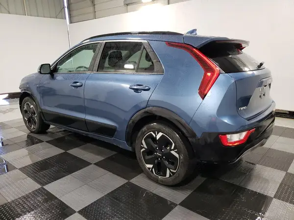 KNDCR3L19R5091083 2024 KIA NIRO - Image 2