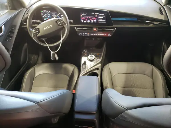 KNDCR3L19R5091083 2024 KIA NIRO - Image 8