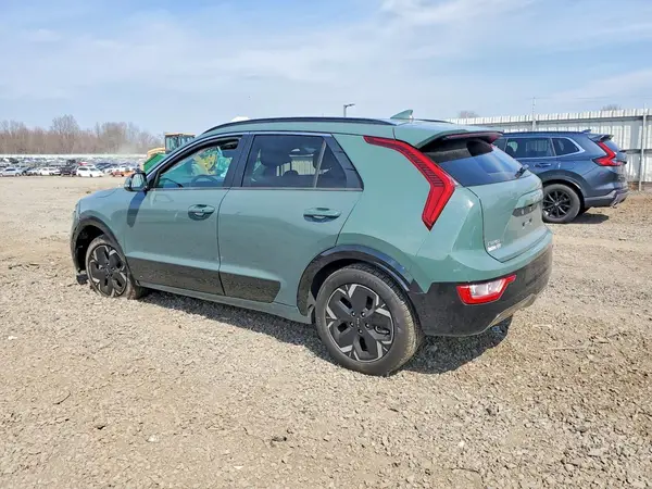KNDCR3L19R5105208 2024 KIA NIRO - Image 2