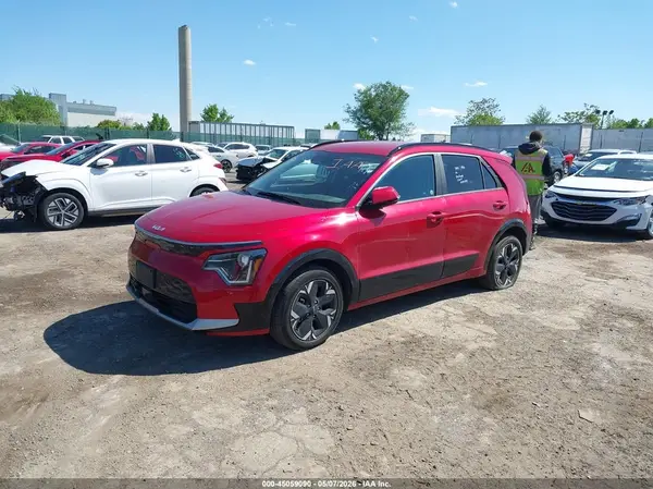KNDCR3L19R5107590 2024 KIA NIRO - Image 2