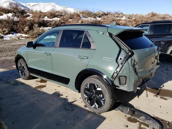 KNDCR3L19R5110229 2024 KIA NIRO - Image 2