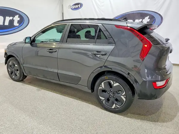 KNDCR3L19R5110845 2024 KIA NIRO - Image 2