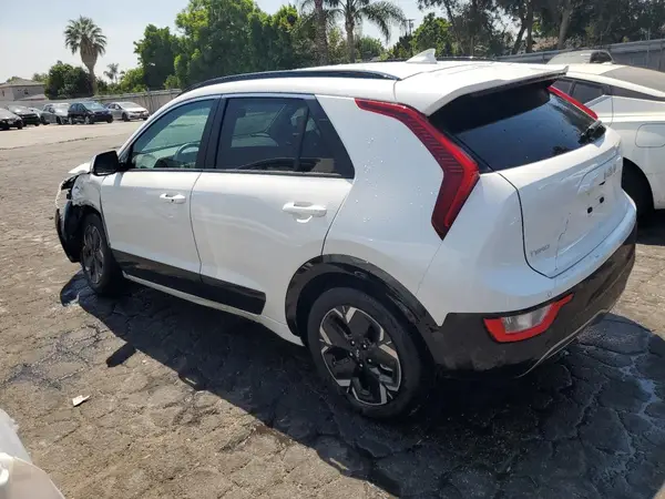 KNDCR3L19R5115320 2024 KIA NIRO - Image 2