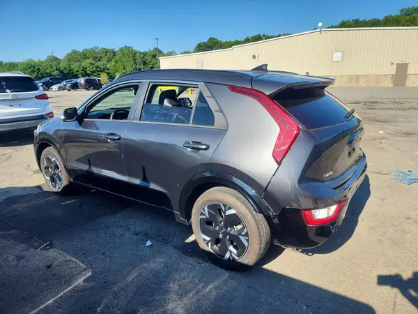 KNDCR3L19R5115883 2024 KIA NIRO - Image 2