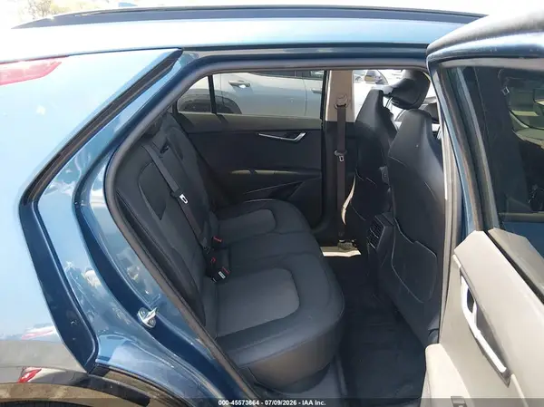 KNDCR3L19R5117925 2024 KIA NIRO - Image 8