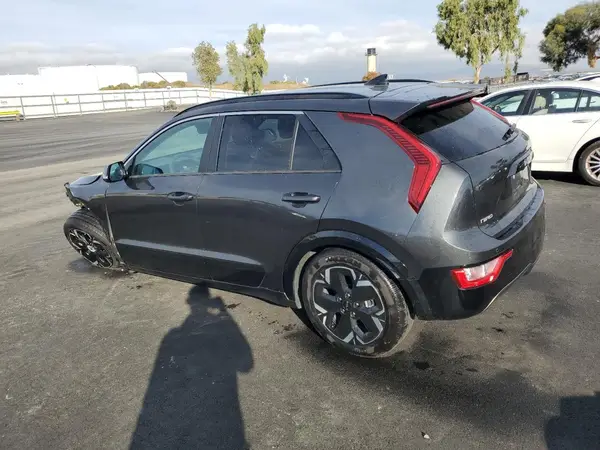 KNDCR3L19R5121019 2024 KIA NIRO - Image 2