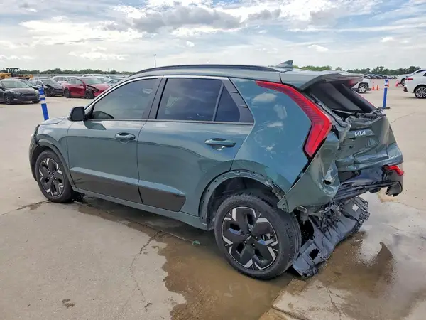 KNDCR3L19R5122560 2024 KIA NIRO - Image 2