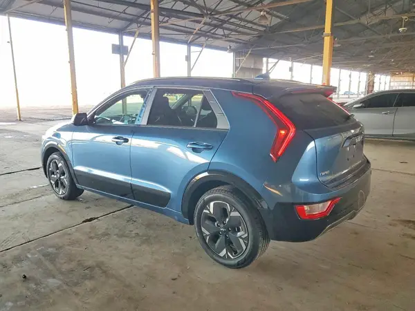 KNDCR3L19R5125443 2024 KIA NIRO - Image 2