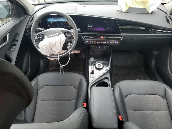 KNDCR3L19S5134116 2025 KIA NIRO - Image 8