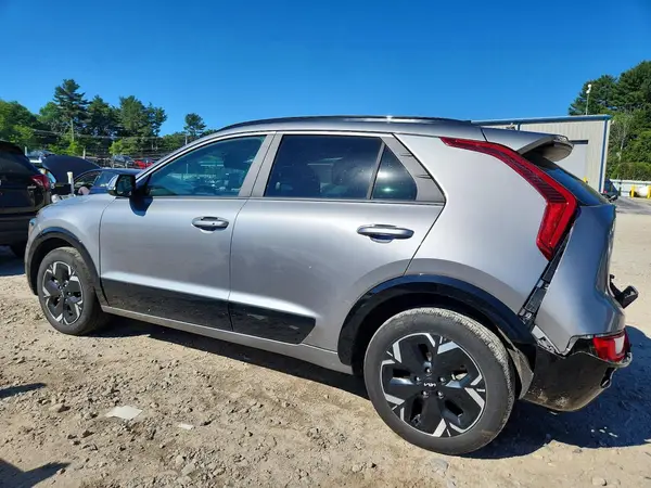 KNDCR3L19S5134696 2025 KIA NIRO - Image 2