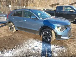 KNDCR3L19S5139302 2025 KIA NIRO