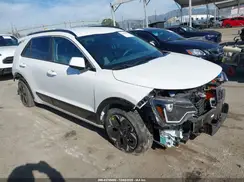 KNDCR3L19S5141275 2025 KIA NIRO