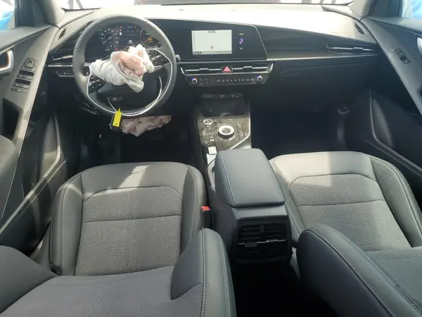 KNDCR3L19S5141423 2025 KIA NIRO - Image 8
