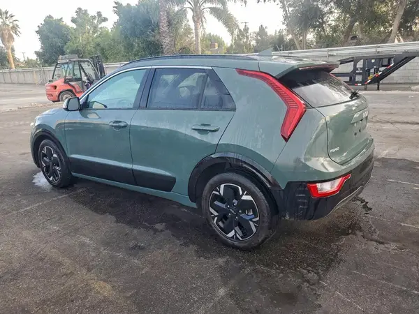 KNDCR3L1XP5022609 2023 KIA NIRO - Image 2