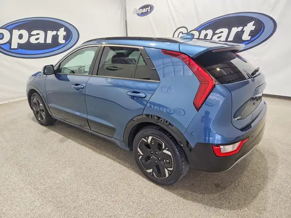 KNDCR3L1XP5025543 2023 KIA NIRO - Image 2