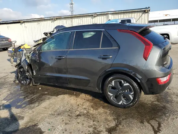 KNDCR3L1XP5029768 2023 KIA NIRO - Image 2