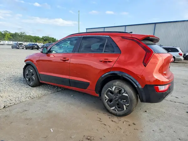 KNDCR3L1XP5031827 2023 KIA NIRO - Image 2