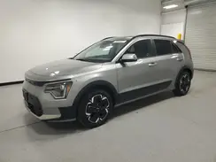 KNDCR3L1XP5037160 2023 KIA NIRO