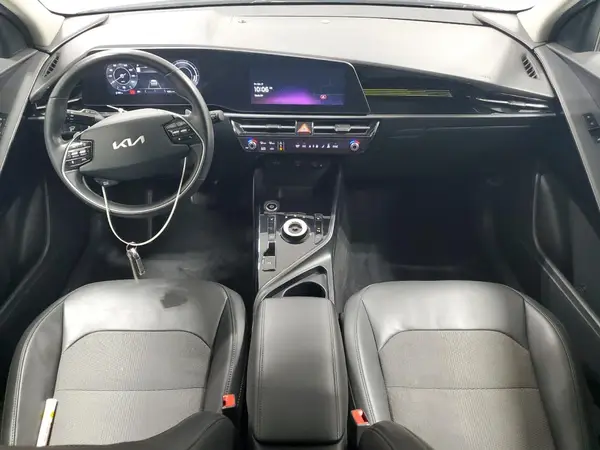 KNDCR3L1XP5037160 2023 KIA NIRO - Image 8