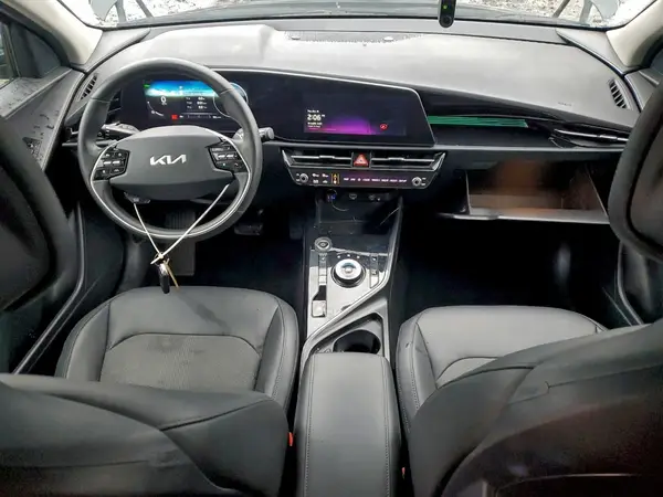 KNDCR3L1XP5045145 2023 KIA NIRO - Image 8