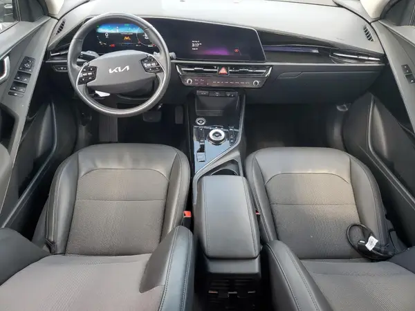 KNDCR3L1XP5045209 2023 KIA NIRO - Image 8