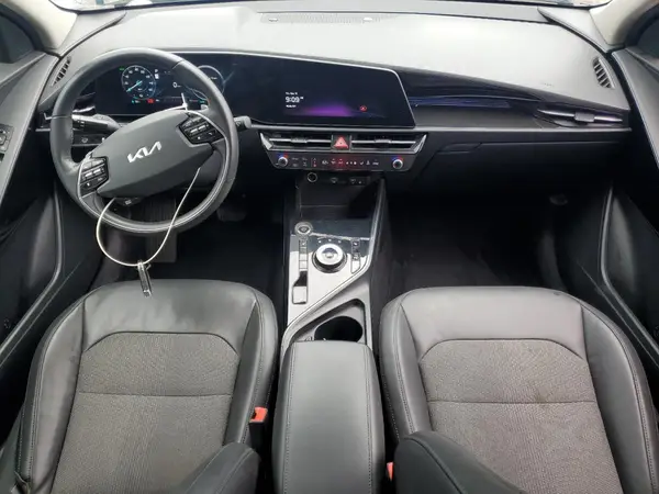 KNDCR3L1XP5045825 2023 KIA NIRO - Image 8