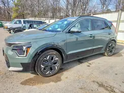 KNDCR3L1XP5045906 2023 KIA NIRO