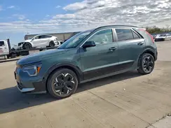 KNDCR3L1XP5046313 2023 KIA NIRO