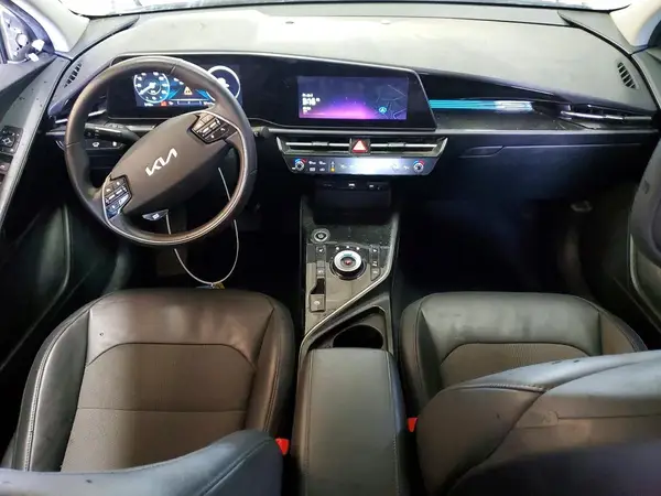 KNDCR3L1XP5049101 2023 KIA NIRO - Image 8