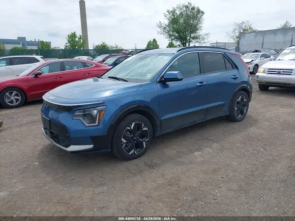 KNDCR3L1XP5054766 2023 KIA NIRO - Image 2