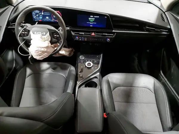 KNDCR3L1XP5073835 2023 KIA NIRO - Image 8
