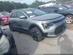 KNDCR3L1XR5078620 2024 KIA NIRO