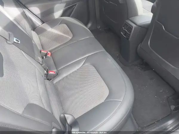 KNDCR3L1XR5078620 2024 KIA NIRO - Image 8