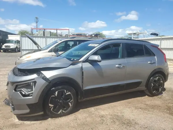 KNDCR3L1XR5080822 2024 KIA NIRO - Image 1