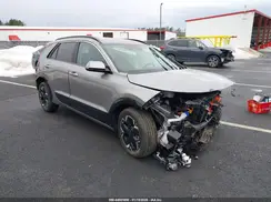 KNDCR3L1XR5081758 2024 KIA NIRO