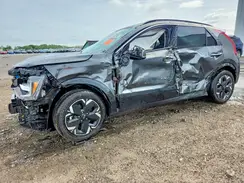 KNDCR3L1XR5087687 2024 KIA NIRO