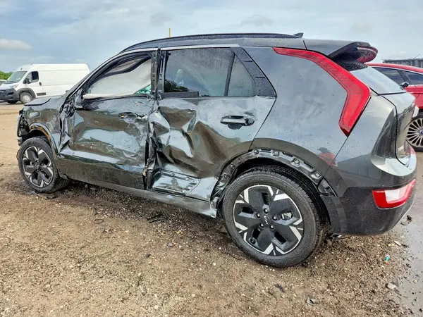KNDCR3L1XR5087687 2024 KIA NIRO - Image 2