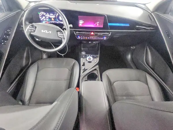 KNDCR3L1XR5103080 2024 KIA NIRO - Image 8