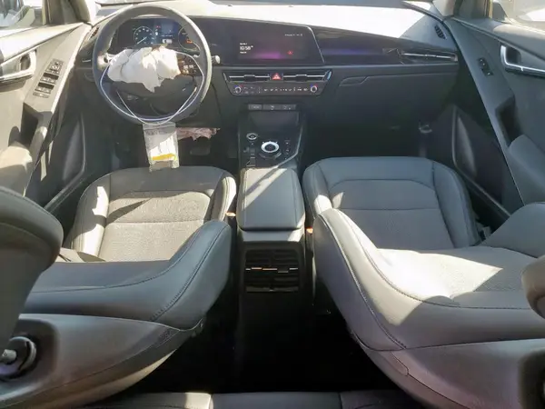 KNDCR3L1XR5105587 2024 KIA NIRO - Image 8