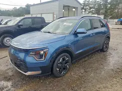 KNDCR3L1XR5105976 2024 KIA NIRO