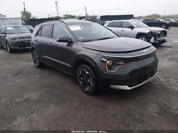 KNDCR3L1XR5106450 2024 KIA NIRO - Image 1