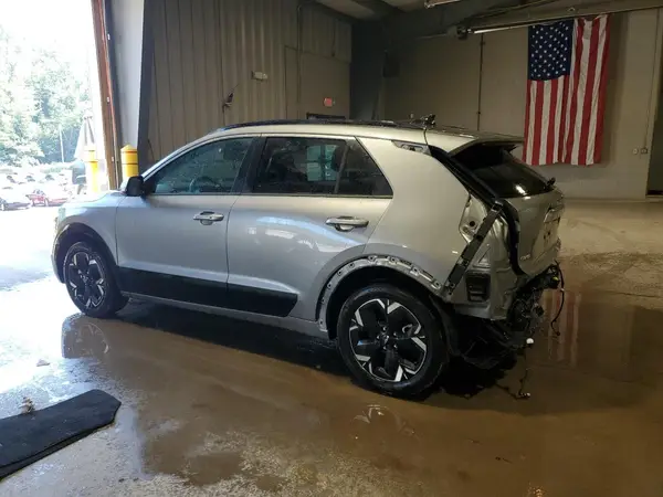KNDCR3L1XR5123149 2024 KIA NIRO - Image 2